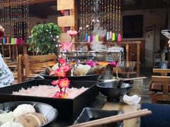 自助取餐区-丽江庭院之爱在路上(西单店)