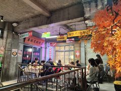 -五马集·海鲜·温州大牌档(黑金冠五马街十字路口店)