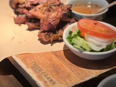 -大头虾越式风味餐厅(光明广场店)