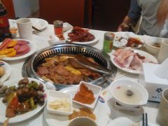 -北京汉丽轩海鲜烤肉自助火锅一体(中百店)