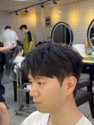 -藤野造型烫发染发