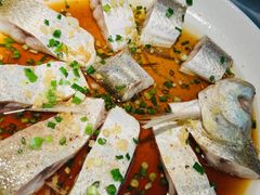 开胃大白刁-鱼你相聚·河鲜馆(袁家岭店)