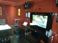 -百威KTV(恒福路店)