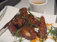 -聚友斋(陶瓷琉璃馆水晶街店)