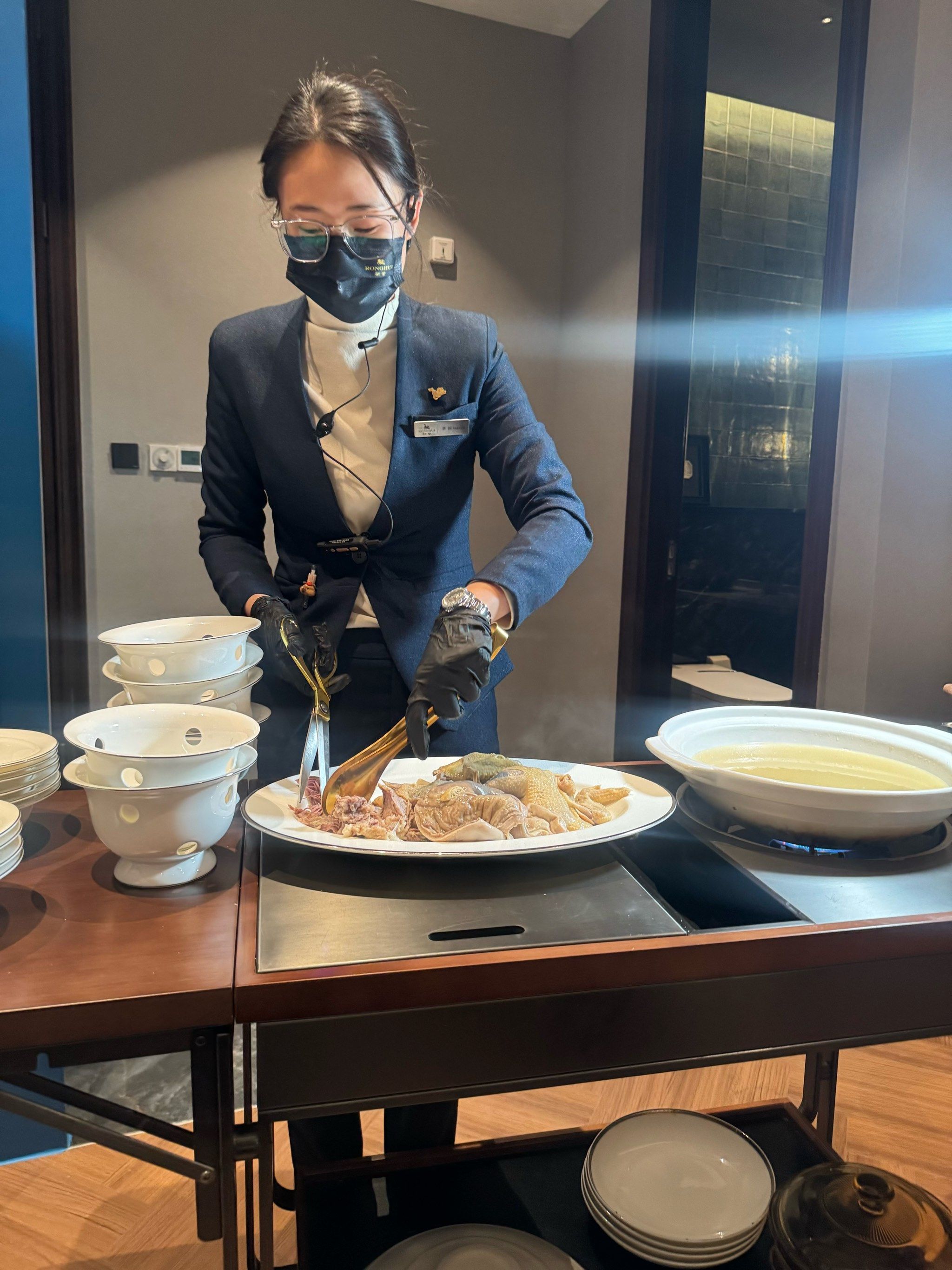 尽显雍容华贵与中正大气的环境 以传统古典