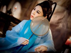 -九月鹰飞汉服摄影工作室