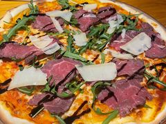 超级至尊披萨-JINNS锦时 steak&pizza(浸信会礼拜堂旧址店)