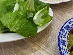-江城燕子大排档(江汉路步行街店)