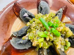-李与白包子铺(桐梓林店)