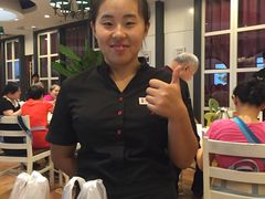 -闫府私房菜(经四路万达店)
