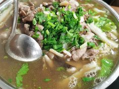 特色跷脚牛肉小锅-正宗苏稽毛哥跷脚牛肉总店