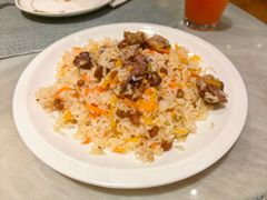 手抓饭-喀什骑仕大观园