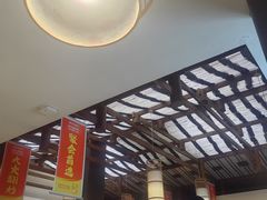 -阿瓦山寨·湘菜现炒·剁椒鱼头王(咸阳总店)