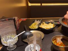 -晓宇重庆火锅(西安荟聚店)