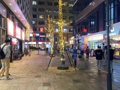 -宝龙城(杭州滨江店)