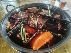 -正南齊北重庆老火锅(光华村直营店)