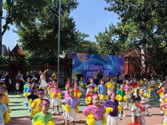 -红黄蓝幼儿园(颐东苑店)