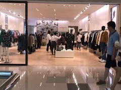 -sandro(港汇恒隆广场店)