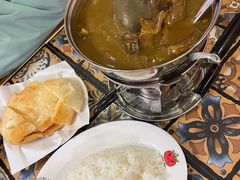 葡式咖喱崩沙牛腩-番茄屋葡式美食(总店)