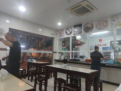 -老西白点心店
