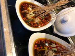 -大中华希尔顿酒店-念自助餐·嗨啤·小龙虾