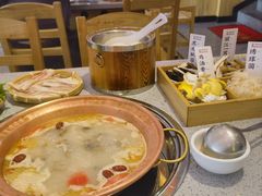 -阿婆情腊排骨火锅(金虹路店)