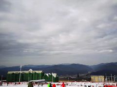 -鳌山滑雪度假区