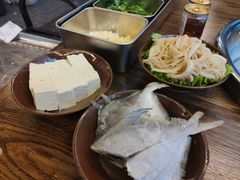 -周幺妹重庆老火锅(银泰城总店)