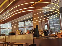 -星巴克(上海虹桥新天地二店)