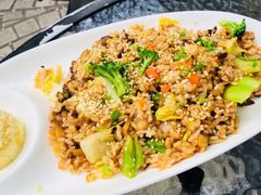 -玛格萝妮比萨屋(四平店)