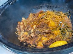 -屯老二农家铁锅炖·行业领军者(梅江店)