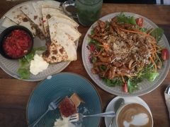 日式照烧鸡肉沙拉-萨尔瓦多Salvador's
