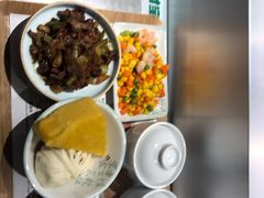 -老乡鸡(上海白玉兰广场店)