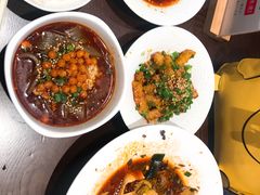 -成都你六姐·牛肉冒菜(城市集市合生汇店)