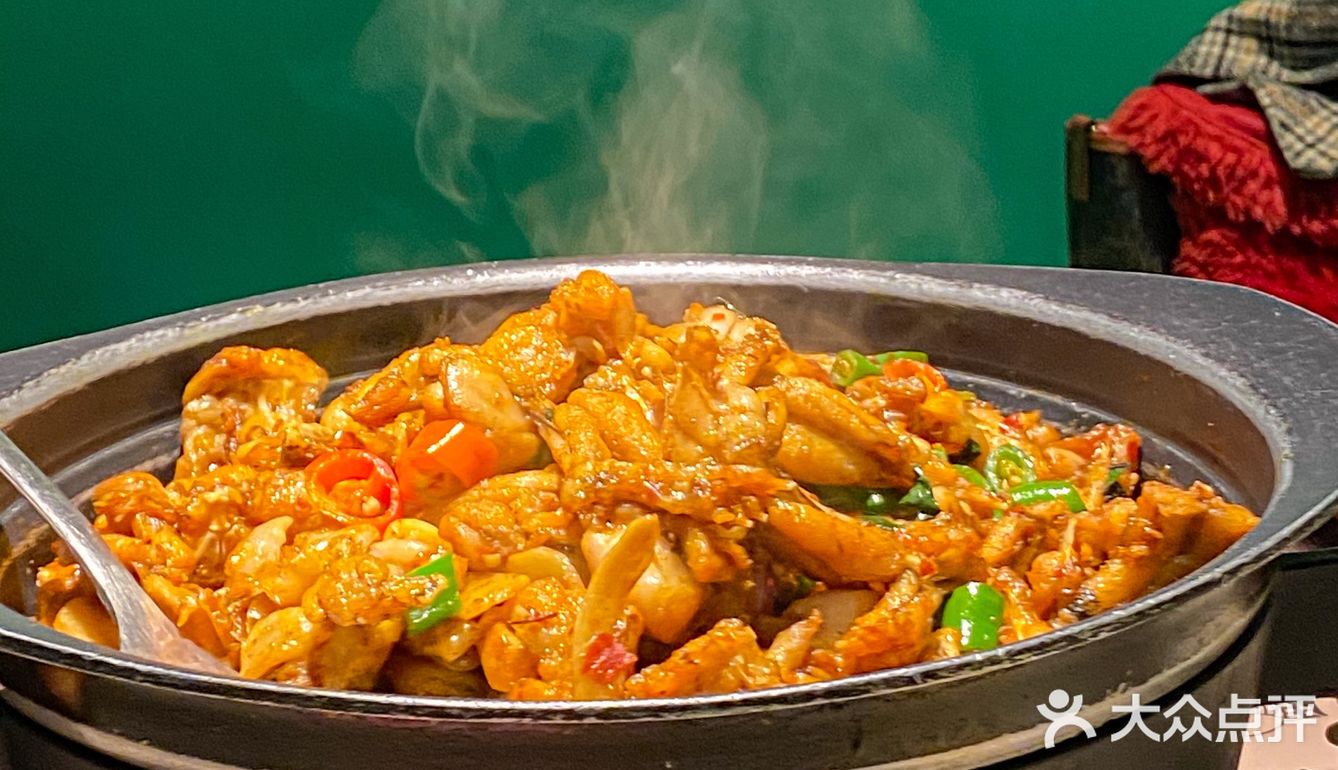 阳朔探店 | 好吃到停不下来的铁锅牛蛙