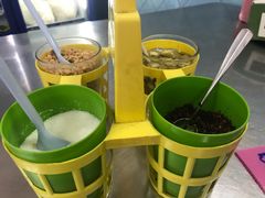 -榮泰米粉湯(Left Shop)