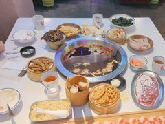 -卤校长重庆火锅(国兴店)