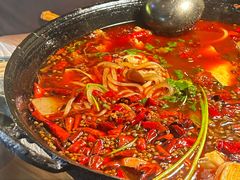 -鸿顺老铁锅美蛙鱼府(解放碑店)