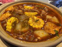 -沙胆彪炭炉牛杂煲(上海日月光广场店)