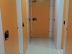 -安东易迷你自助仓储寄存仓库(杨浦店)