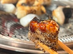 -围炉肉舍•炭烤活鳗•丹东海鲜烤肉(步行街店)