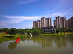 -李自健美术馆