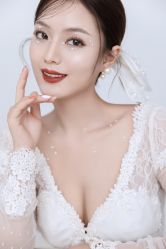 -挪娅婚纱摄影皇家会所