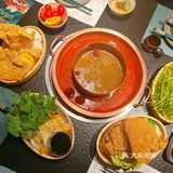 今天来吃素菜不限量自助的菌彩火锅～