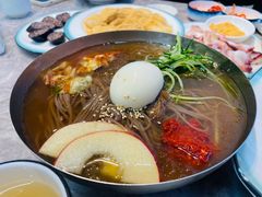 -屋里家延边朝鲜族冷面(梅林3店)