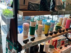 -星巴克(上海长宁来福士1F店)