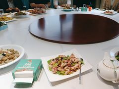 -小红鲸·海鲜餐厅(轸大路店)