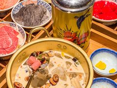 -周小明火锅(黑金冠社区店)