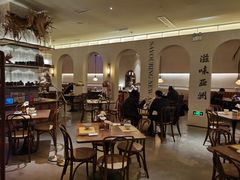 -来龙里 精致 东南亚餐室(万象城店)