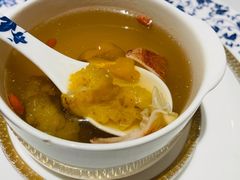 清雞湯黃耳燉西施貝-Yan Ting 宴庭中餐厅(上海静安瑞吉酒店)